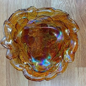 Vintage 50's iridescent carnival glass bowl 7"